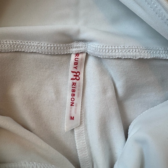 Women's White Cropped Leggings - Picture 4 of 6